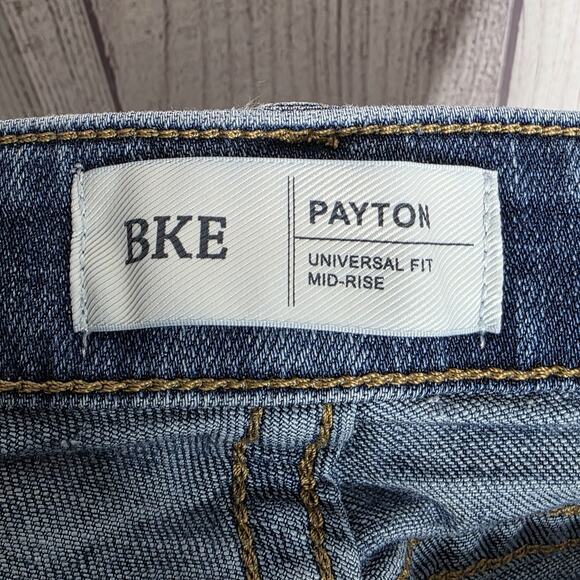BKE Payton Mid-Rise Cropped Universal Fit Jeans Size 27 - Picture 3 of 5